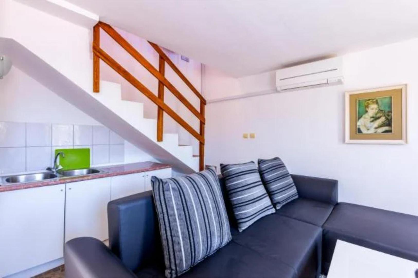 מדולין Apartments Elisabeth מראה חיצוני תמונה