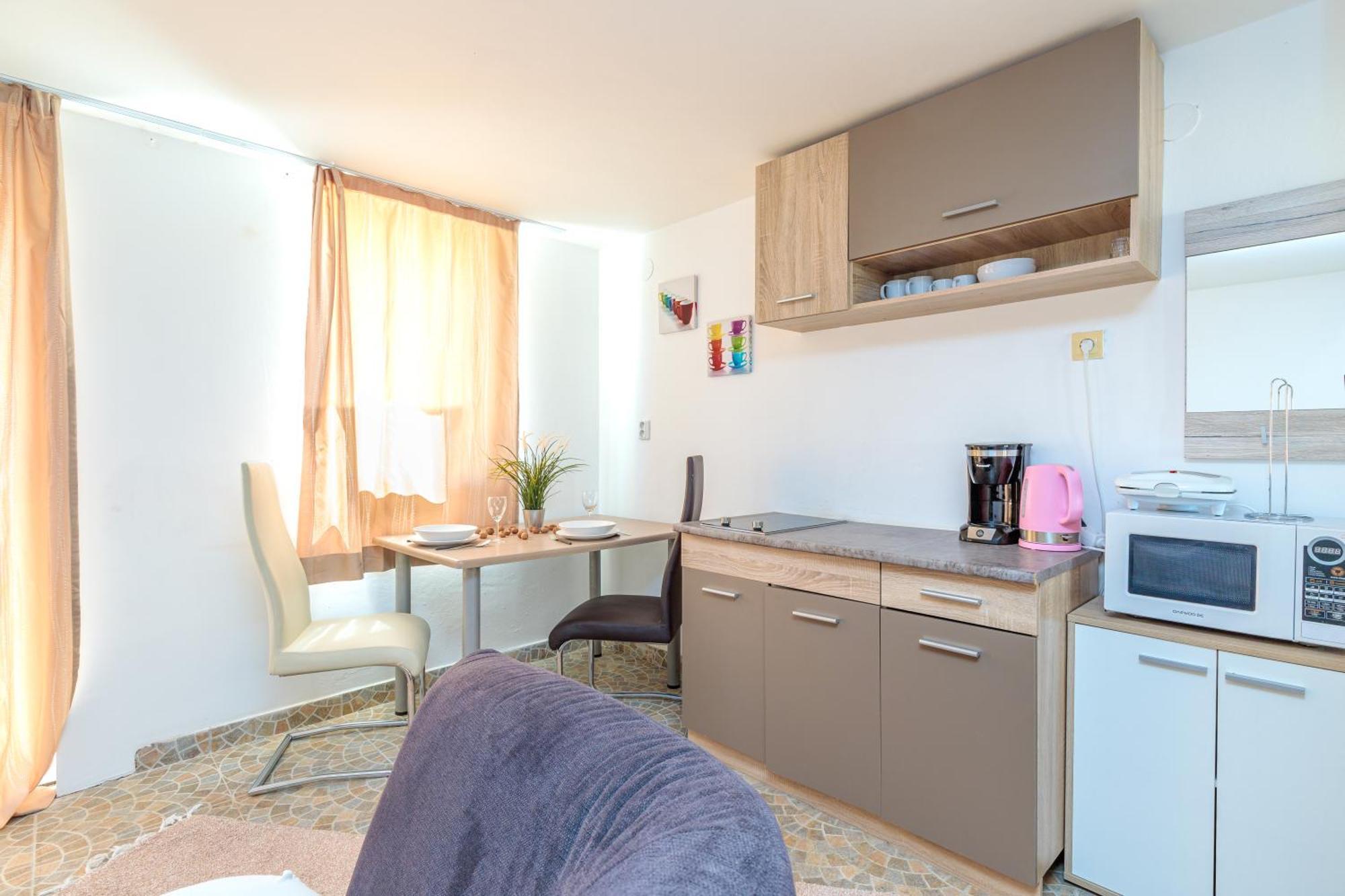 מדולין Apartments Elisabeth מראה חיצוני תמונה