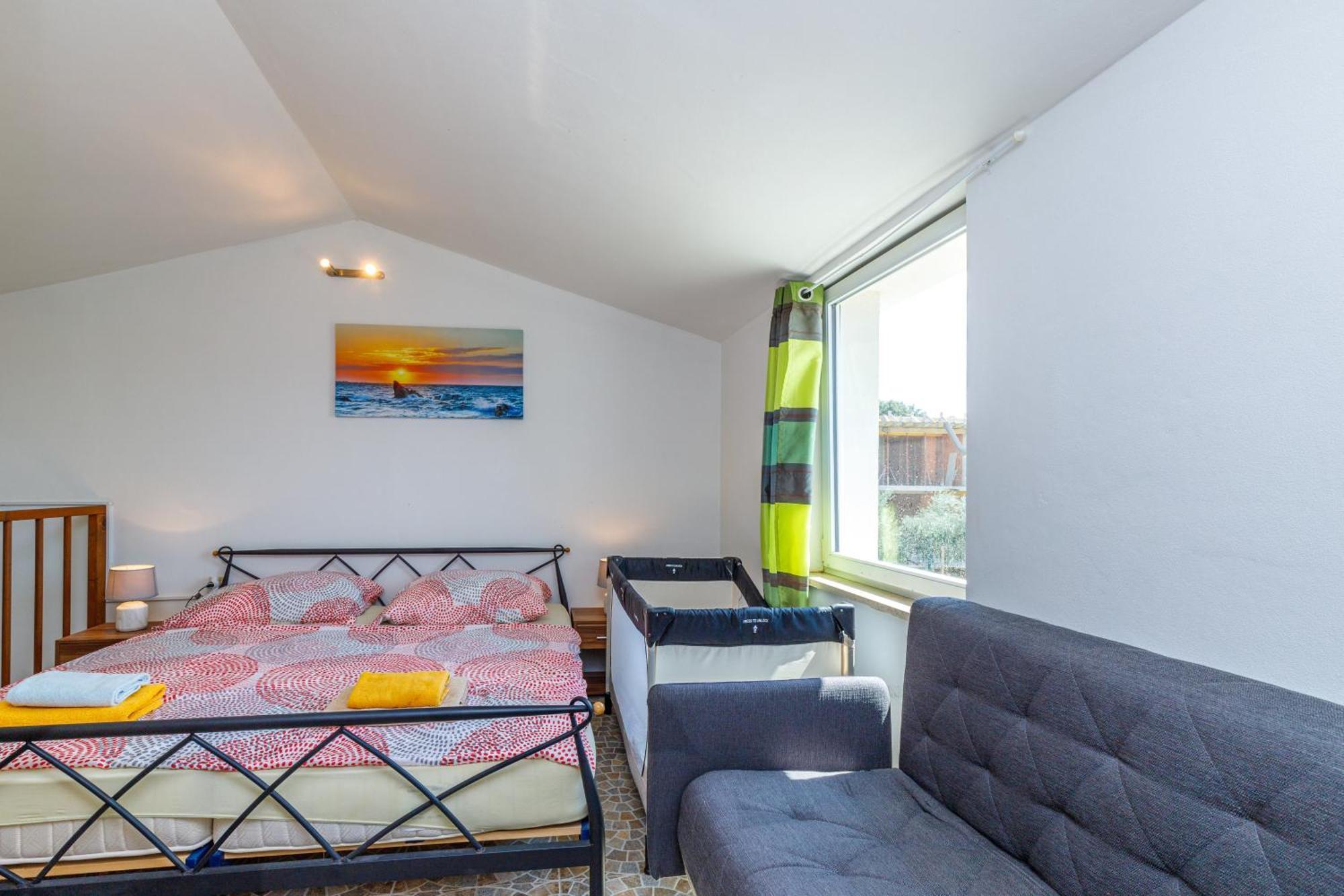 מדולין Apartments Elisabeth מראה חיצוני תמונה