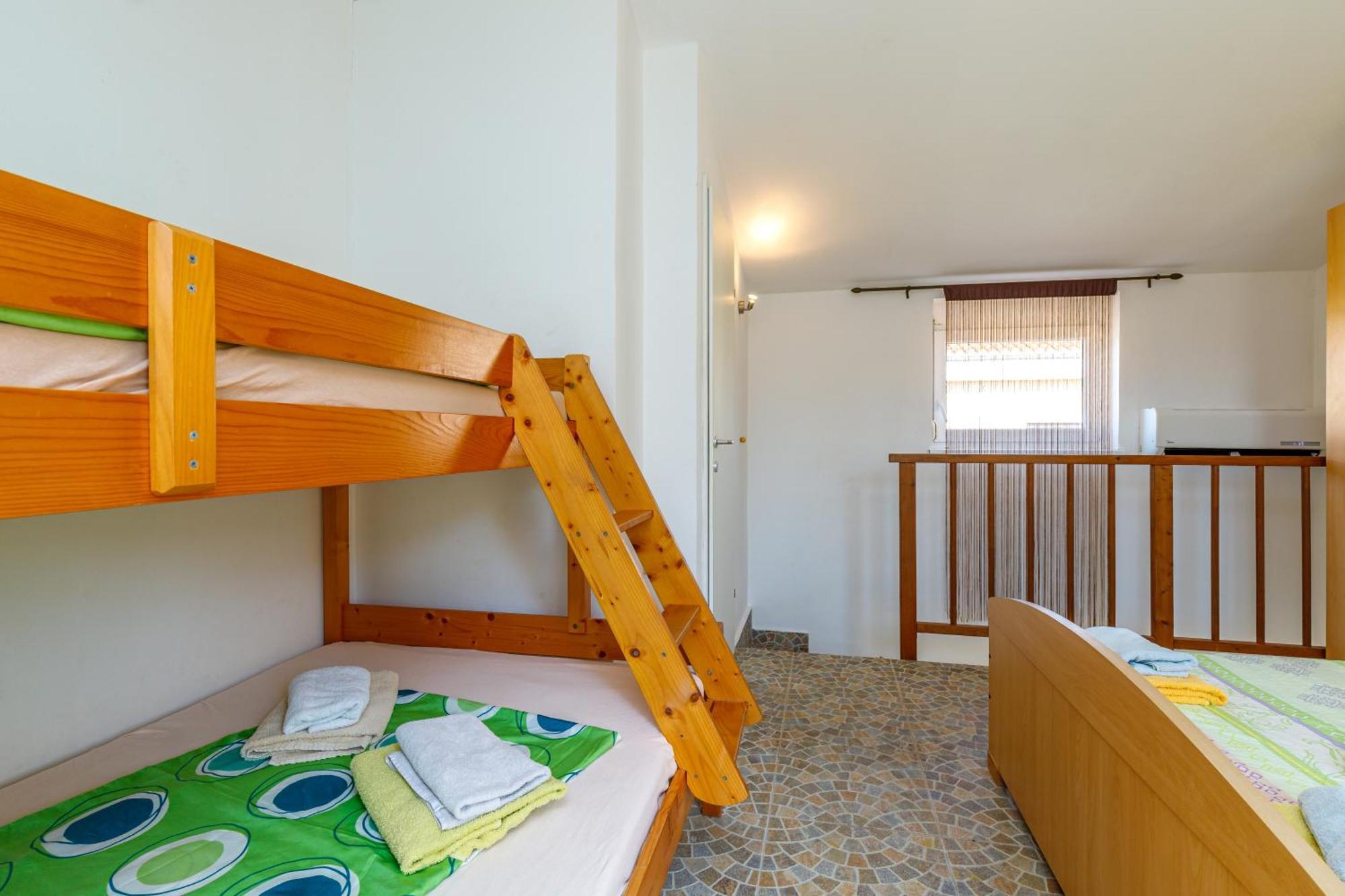 מדולין Apartments Elisabeth מראה חיצוני תמונה