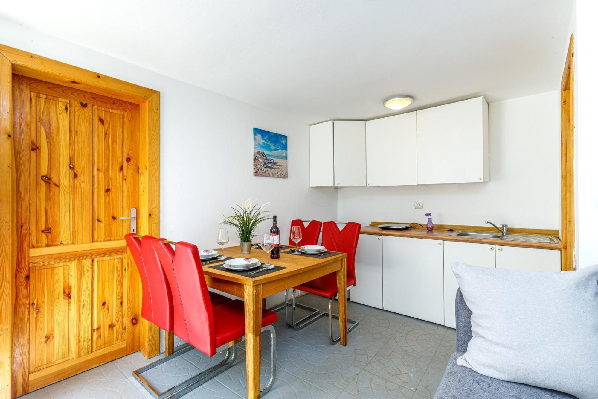 מדולין Apartments Elisabeth מראה חיצוני תמונה